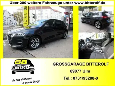Gebraucht Ford Focus 120 PS (88 kW) 2022 Schwarz Limousine