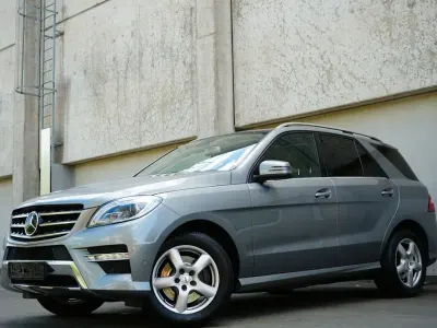 Gebraucht Mercedes ML350 AMG 258 PS (189 kW) 2015 Silber SUV
