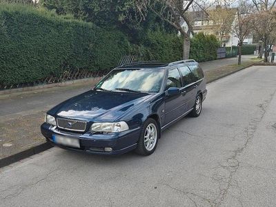 Gebraucht Volvo V70 140 PS (102 kW) 1999 Blau Kombi