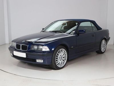 Gebraucht BMW 318 Cabriolet Sport Line 116 PS (85 kW) 1995 Blau Cabrio