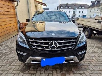 Schwarz Gebraucht 2013 Mercedes ML350 SUV | 18.500 € (Fairer Preis)