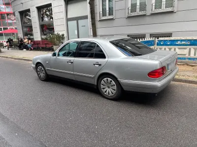 Gebraucht Mercedes E200