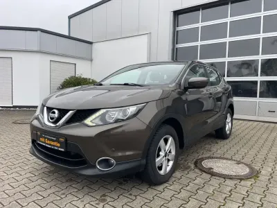 Gebraucht Nissan Qashqai Acenta 110 PS (80 kW) 2014 Braun SUV