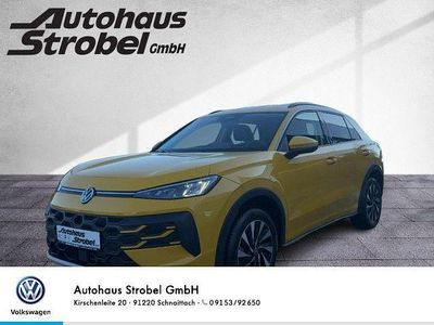Neu VW T-Roc Life 116 PS (85 kW) 2026 Gelb SUV
