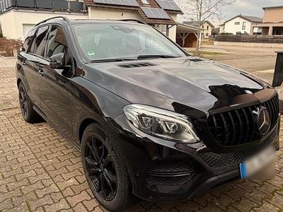 Gebraucht Mercedes GLE350 258 PS (189 kW) 2016 Schwarz SUV