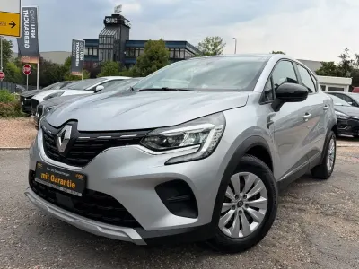 Gebraucht Renault Captur Business 116 PS (85 kW) 2020 Grau SUV