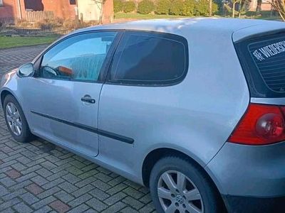 Gebraucht VW Golf V 102 PS (75 kW) 2004 Kleinwagen