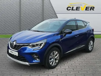 Gebraucht Renault Captur Intens 158 PS (116 kW) 2022 Blau SUV
