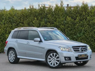 Używany Mercedes GLK320 224 KM (164 kW) 2009 Srebrny SUV
