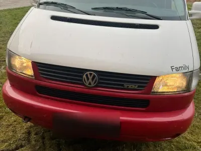 Gebraucht VW Multivan 102 PS (75 kW) 1998 Rot Van / Kleinbus