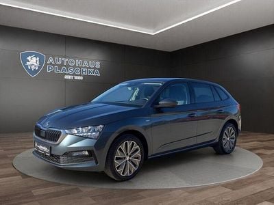 Usado Skoda Scala Clever 95 CV (69 kW) 2021 Gris Utilitario