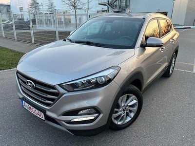 Gebraucht Hyundai Tucson 136 PS (100 kW) 2016 Weiß SUV