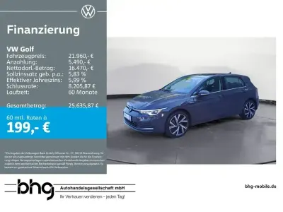 Gebraucht VW Golf VIII Style 150 PS (110 kW) 2024 Grau Limousine