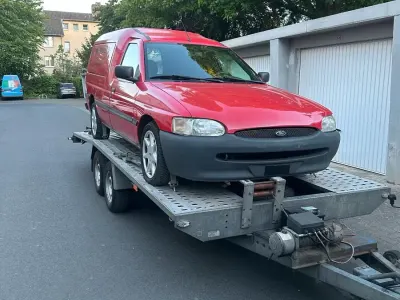Gebraucht Ford Escort 70 PS (51 kW) 1999 Rot Kombi