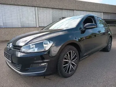 Gebraucht VW Golf VII Allstar 110 PS (80 kW) 2017 Schwarz Limousine