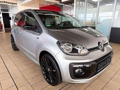 Second-hand VW up! R-line 65 CP (47 kW) 2024 Argintiu Hatchback
