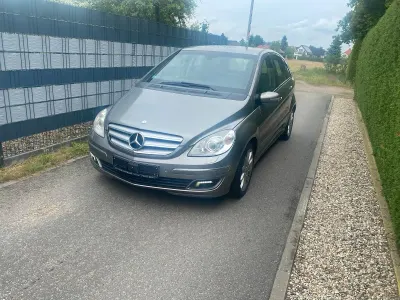 Gebraucht Mercedes B200 193 PS (141 kW) 2007 Grau Van / Kleinbus