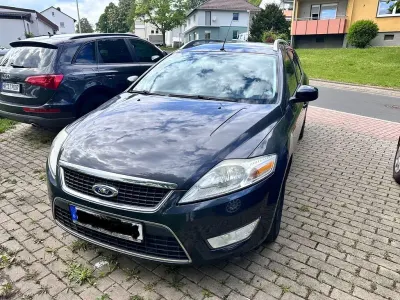 Usado Ford Mondeo Ambiente 125 CV (91 kW) 2008 Plateado Berlina