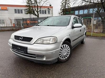 Usata Opel Astra 101 CV (74 kW) 2000 Argento Berlina