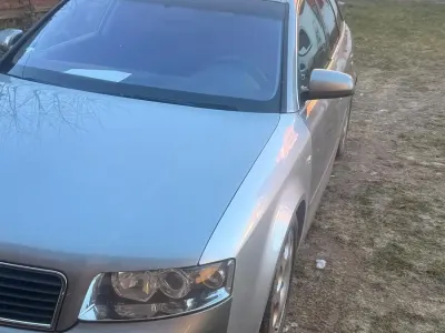 Używany Audi A4 Basis 131 KM (96 kW) 2001 Srebrny Kombi