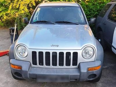 Second-hand Jeep Cherokee 210 CP (154 kW) 2003 SUV
