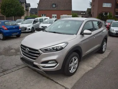Gebraucht Hyundai Tucson Trend 136 PS (100 kW) 2016 Weiß SUV