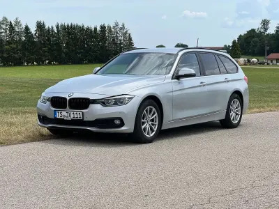 Gebraucht BMW 320 190 PS (139 kW) 2016 Glaciersilber metallic Kombi