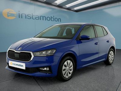 Blau Gebraucht 2024 Skoda Fabia Kleinwagen | 16.769 € (Guter Preis)
