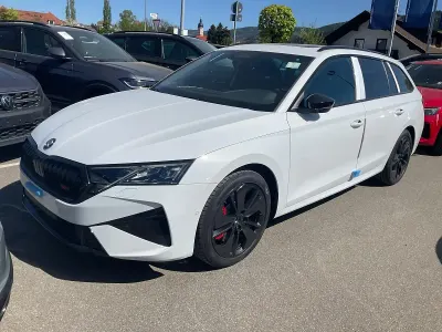 Nuova Skoda Octavia RS 265 CV (194 kW) 2026 Bianco Station wagon