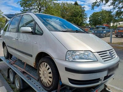 VW Sharan