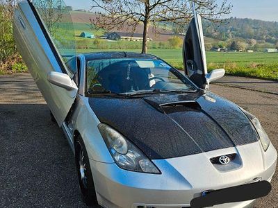 Begagnad Toyota Celica T2 143 HK (105 kW) 2000 Silver Sportkupé