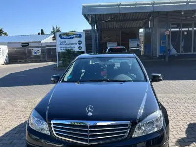 Gebraucht Mercedes C200 184 PS (135 kW) 2010 Schwarz Limousine