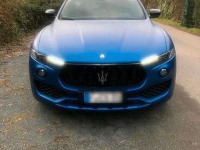 gebraucht Maserati Levante Italy Nerissimo Sondermodell