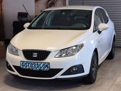 Weiß Gebraucht 2012 Seat Ibiza Stylance Limousine | 2.990 € (Fairer Preis)