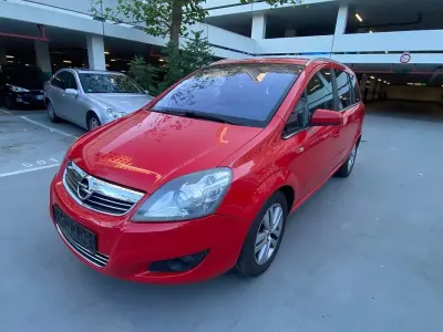Gebraucht Opel Zafira 150 PS (110 kW) 2009 Rot Van / Kleinbus
