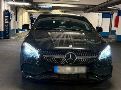 Gebraucht Mercedes CLA220 Shooting Brake AMG 177 PS (130 kW) 2018 Schwarz Kombi
