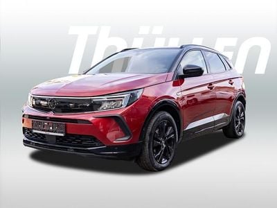 Second-hand Opel Grandland X GS Line 131 CP (96 kW) 2022 Roșu SUV