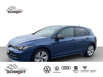 Gebraucht VW Golf VIII Goal 150 PS (110 kW) 2025 Anemonenblau metallic Limousine