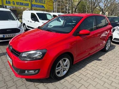 Usado VW Polo Life 69 HP (50 kW) 2014 Vermelho Sedan