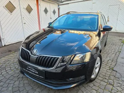 Gebraucht Skoda Octavia Clever 116 PS (85 kW) 2018 Schwarz Kombi