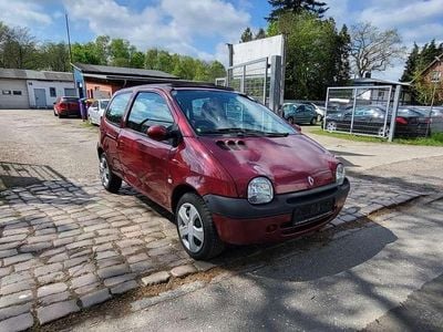 Rot Gebraucht 2003 Renault Twingo Kleinwagen | 1.499 € (Fairer Preis)