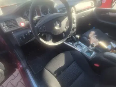 Używany Mercedes B200 Edition 136 KM (100 kW) 2008 Czerwony Minivan