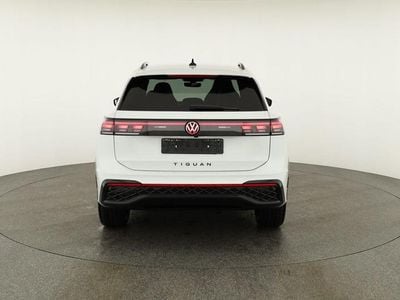 Neu VW Tiguan R-line 265 PS (194 kW) 2025 Pure white SUV