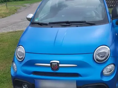 Gebraucht Abarth 595 164 PS (120 kW) 2023 Blau Kleinwagen