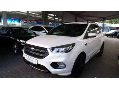 Gebraucht Ford Kuga ST-Line 242 PS (177 kW) 2018 Arktisweiß metallic (metallic) SUV