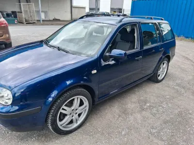 Gebraucht VW Golf IV 101 PS (74 kW) 2005 Blau Kombi