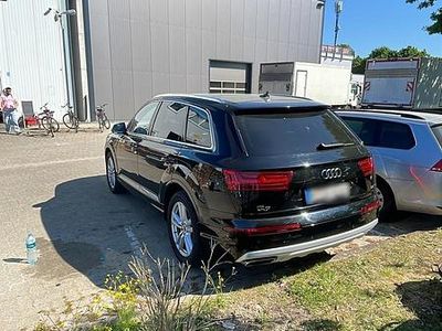 Second-hand Audi Q7 272 CP (200 kW) 2016 Negru SUV
