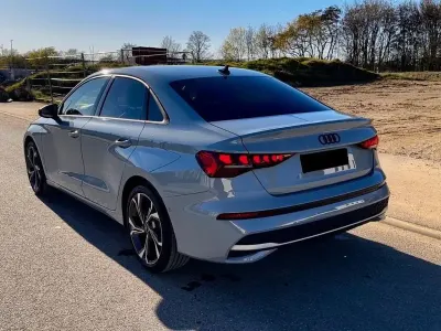 Gebraucht Audi A3 Sport 116 PS (85 kW) 2025 Grau Limousine