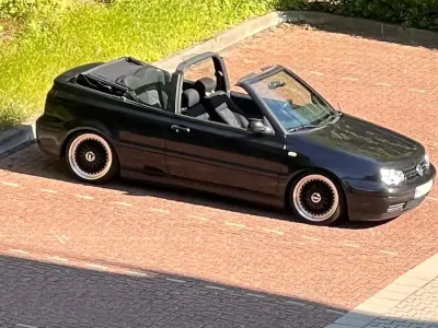 Gebraucht VW Golf IV 101 PS (74 kW) 2003 Schwarz Cabrio