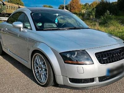 Second-hand Audi TT 180 CP (132 kW) 2003 Argintiu Coupe